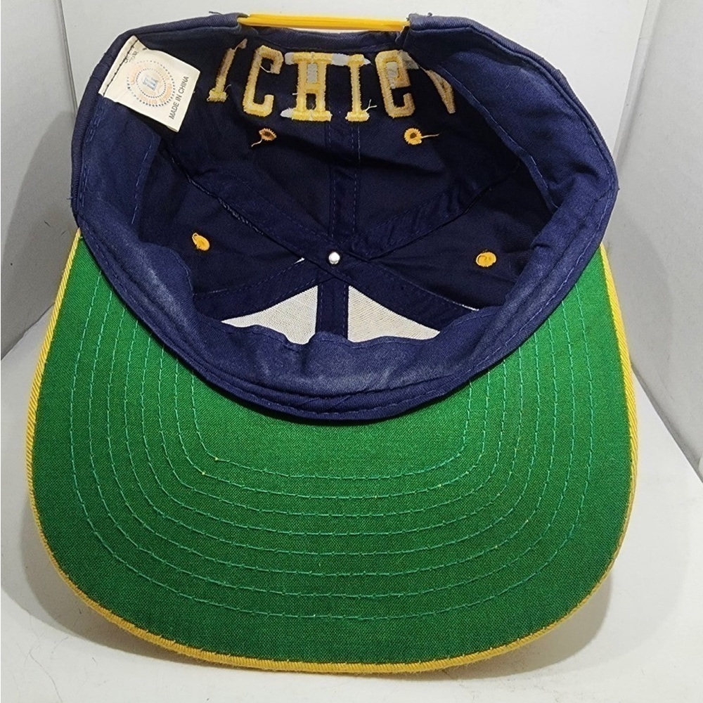 Vintage michigan wolverines snapback hat - Picture 3 of 4
